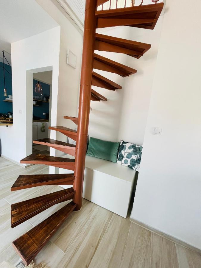 Chic Sea Front Apartment With Breathtaking Kotor Bay View Donji Stoliv Εξωτερικό φωτογραφία